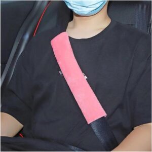 Gordelkussen Auto - Schouderbeschermer - Comfortabel Rijden - Zachte Pluche Stof - 31 cm - Roze
